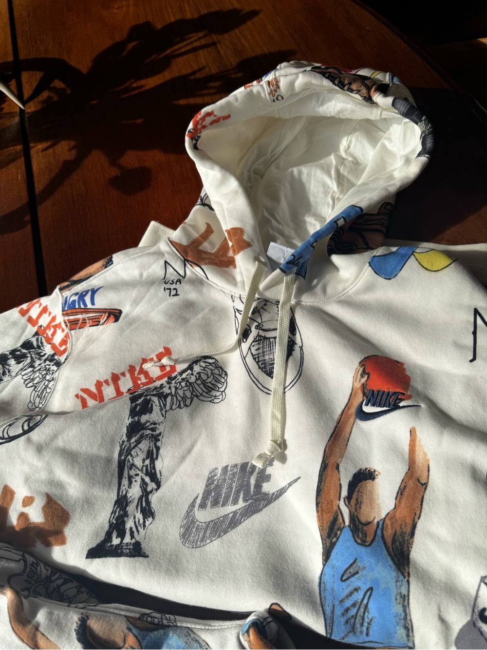 Nike White Hoodie & Matching Sweatpants with Multicolor Accents